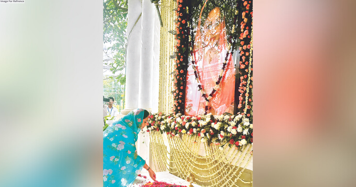 Diya Kumari pays tributes to Madhavi Raje Scindia in Gwalior